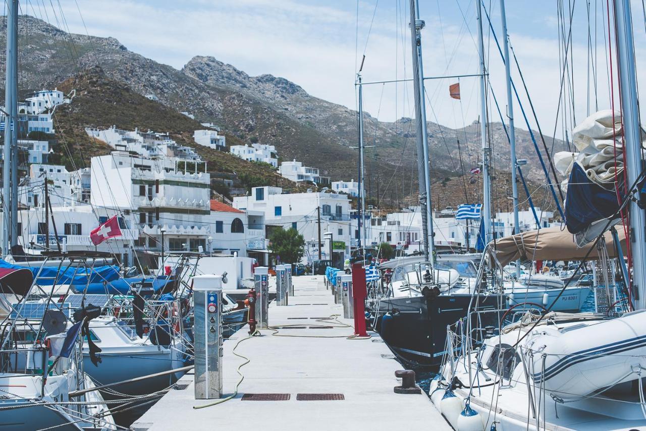 Chill & Co. Serifos リバディオン エクステリア 写真